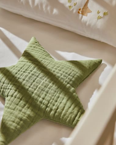 Laily star-shaped, green cushion made of 100% organic cotton, 30 x 30 cm